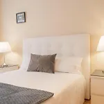 Avg Amosucas Apartamento *