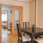 Avg Amosucas Apartamento