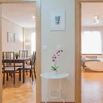 Apartamento Avg Amosucas