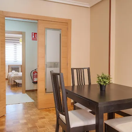 Avg Amosucas Apartamento